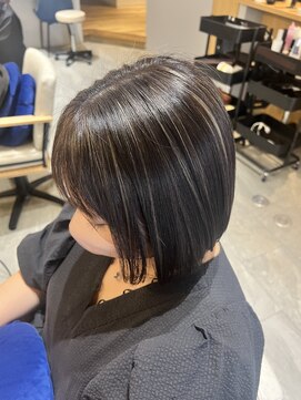 パラゴ(PARAGO.) コントラストハイライト