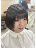 顔周りレイヤーイメチェン艶髪ボブ
