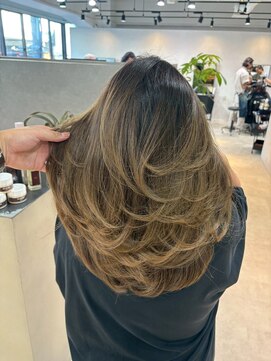 メリー オオサカ(Merly Osaka) バレイヤージュ