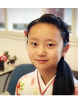 モダンタイムス 西谷店&nbsp;小学校卒業式の袴アップスタイル