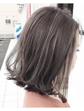 ブランシェ 小牧店(BRANCHE) ☆グレージュ切りっぱなしボブ細ハイライト☆ ブランシェ 具志