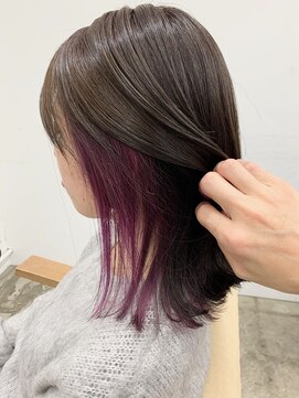 ディーカヘアーセンダイ(Di KA HAIR sendai) グレージュ/バイオレット/切りっぱなし/ロブ/インナーカラー