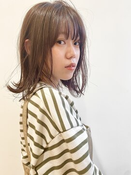 コワファースト  させぼ五番街店(COIFF1RST) 無造作な外ハネスタイル