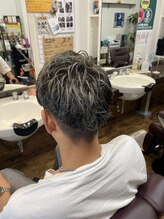 ジョーダン ヘアーワークス(JohDan hair works) メッシュハイライトダブルカラーインナーカラーセクションカラー