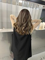 キング 梅田(K!ng)&nbsp;梅田ハイライトカラー梅田バレイヤージュカラー梅田美容室茶屋町