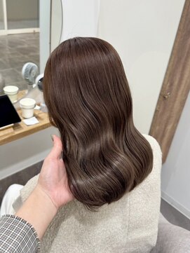 シア 新越谷店(SHEER) やわらかブラウンベージュ