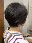 前回かけたパーマを活かして！ショートヘアスタイル♪