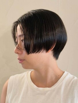 キミドリ(KIMIDORI) 黒髪ひし形ハンサムショートボブ【恵比寿スタッフ募集中】