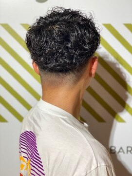 バーバーバー 四谷(BARBER-BAR) ビジネス爽やかスペインカール