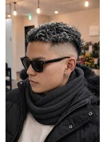 フロウ(Flow)&nbsp;極道パーマ×ホワイトメッシュ