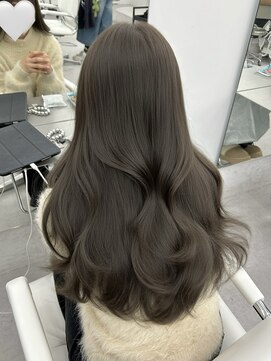 アマトウキョウスマートサロン(AMA TOKYO×Smart Salon) オリーブグレージュ  オリーブベージュ  透明感カラー