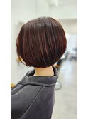 ショートボブ　デザインカラー