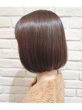 マジック(MAGIC) 【MAGIC　小名木】　肩上ボブスタイル