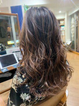 カナエ(CaNaE) ハイライト エアタッチ