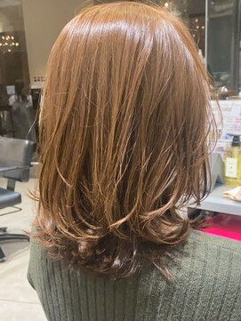 アフロート ギンザ(AFLOAT GINZA) 【白川style】20代30代40代小顔カット大人かわいいくびれモテ髪