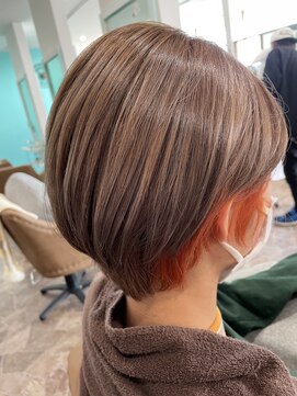 ヘアーディア みどり店(Hair...DiA) ミルクティーベージュ×オレンジイヤリング