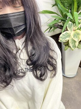 ムーブ(Moob) ふんわりデジタルパーマ×ラベンダーグレージュカラー【別府】