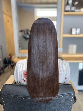 ナチュラル 美田園店(Natural) 艶髪ストレート