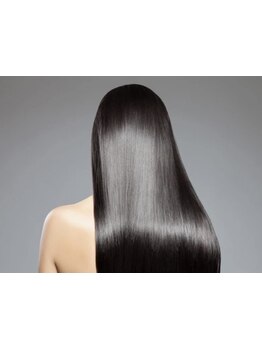 厳選したこだわりの成分でしなやか×つややかな髪へ。ヒト幹細胞高濃度水素Trで憧れの髪質を手に入れて!!