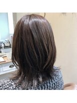 レガーメ(hair make Legame.)&nbsp;外ハネ/カーキアッシュ30代40代50代