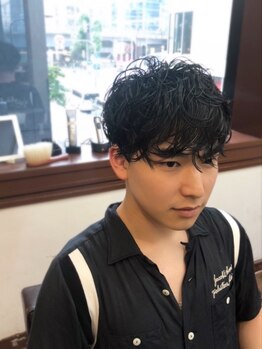 ワンイレブン 新橋銀座口(ONE_ELEVEN)の写真/【男らしくなりたいメンズ集合】男の格好良いを引き出してくれるSTYLISTが、色気あるモテスタイルをご提案