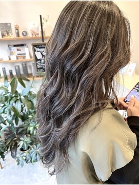 バーベナ(VERBENA) 【VERBENA】ハイライトリタッチで作る地毛生かしカラー