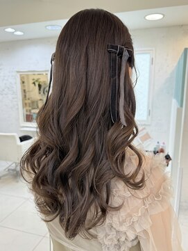 ノアズアーク 心斎橋(Noah's Ark) 巻きおろしハーフツイン♪