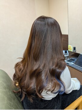 レアナ バイ ニーナ(Leana by NINA) プルエクステでイメチェン！インナーカラー