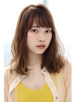 ビューティーアンドフリーハコ(Beauty&Free HACO)&nbsp;透明感フォギーベージュ×大人抜け感ミディ