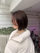 ビンナ(BINNA) ブラウンカラーが可愛いボブスタイル