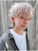 ホワイトブロンドウルフマッシュ
