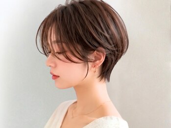 ヘアメイク アージュ 天神西通り店(HAIR MAKE age)の写真/気になる白髪も白髪ぼかしハイライトで綺麗にカバー！頭皮や髪に優しい髪質改善カラーで理想のヘアを実現♪