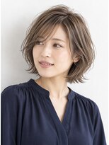 ソレイユカラー トヨカワ(SOLEIL COLOR TOYOKAWA)&nbsp;ショートボブ透明感ニュアンスグレージュ立体感ハイライト