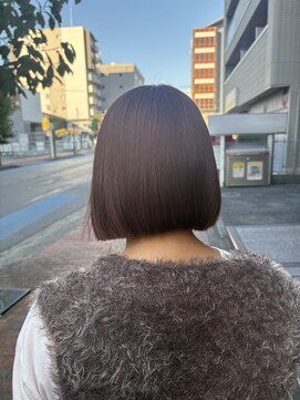 アンジュール(Anjoule) ミニボブ×ピンクベージュ