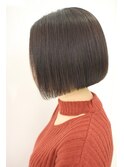 シルキーカットボブ