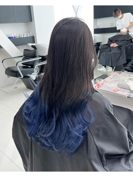 アライブ キチジョウジ(ALIVE Kichijoji) 【ALIVE吉祥寺】地毛から繋がるブルーグラデーション