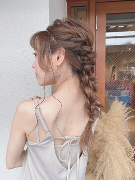 ルービックセカンド 和歌山(Rubik's 2nd) 編み込み編みおろしアレンジ 結婚式 パーティーヘア