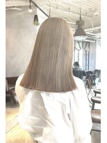 メーヴェ(Mowen) mowen×切りっぱなし×ベージュ×アッシュカラー