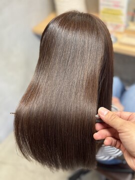 リタ 枚方(Rita) 大人◎縮毛矯正×髪質改善ロングで艶ストレート