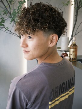 ヴィブル 多賀城市(vivre25) 海外風ブラウンメッシュスペインカール/宮城/仙台/多賀城