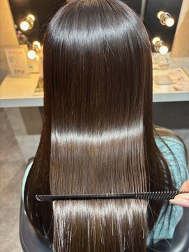 スパークスヘア(Sparks hair) 枝毛の知らない髪の毛目指しませんか？