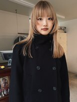 ウィットサークル(wit circle)&nbsp;レイヤーロング　ブリーチ　ステップカット　ミルクティー