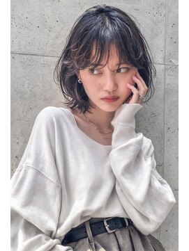 アンティ(ANTI) 抜け感ウェットボブ×シースルーバングパーマ