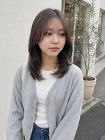ラナ(LaNA)&nbsp;透け前髪で柔らかな顔まわりレイヤーミディ