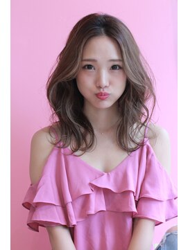 アドール(ADOR) 韓国式レイヤー