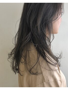 グリーン 渋谷(green) レイヤーカット×ネビージュカラー