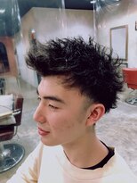 爽やかツーブロック刈り上げ束感アップバング