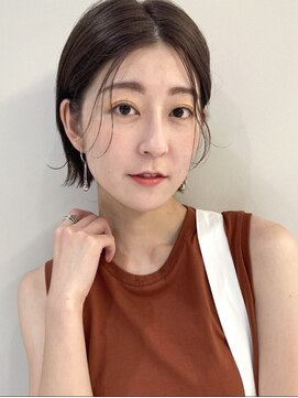 サーカス バイ ビュートリアム 青山(CIRCUS by BEAUTRIUM) 前髪あり　前髪長め　ボブ　ミニボブ　外ハネ　内巻き　小顔