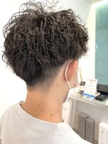 ロミーオム 本厚木(ROMMY. Homme)&nbsp;ナチュラルパーマ×刈り上げマッシュスタイル