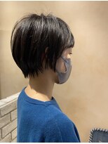 カミビト マヴィー(kamibito mavie)&nbsp;耳かけショート/ショートボブ/20代、30代、40代、50代人気／暗髪
